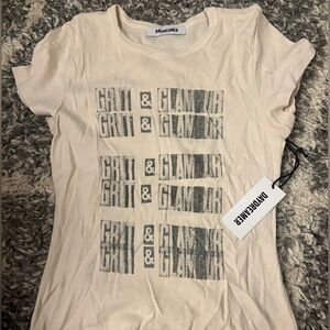 Daydreamer Graphic Tee in Cream and Gray